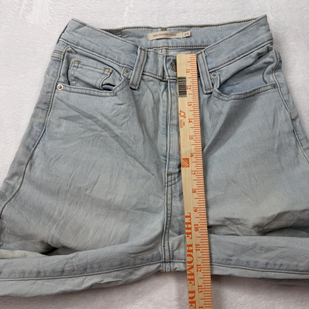 Levi's High Waisted Taper Jeans Women's 25 Light Wash Denim Classic - Flaws - Picture 6 of 11